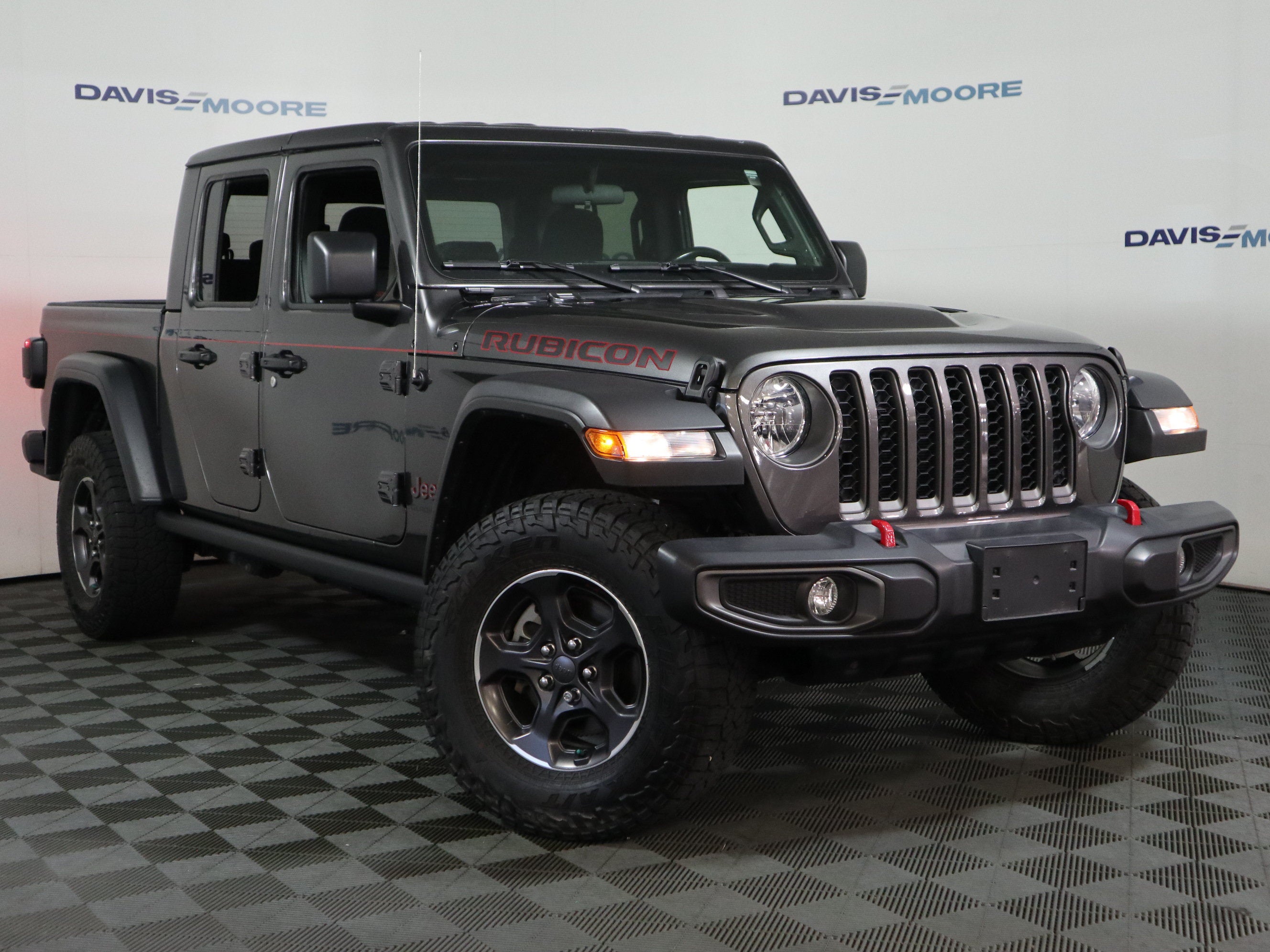 2021 Jeep Gladiator — side profile view