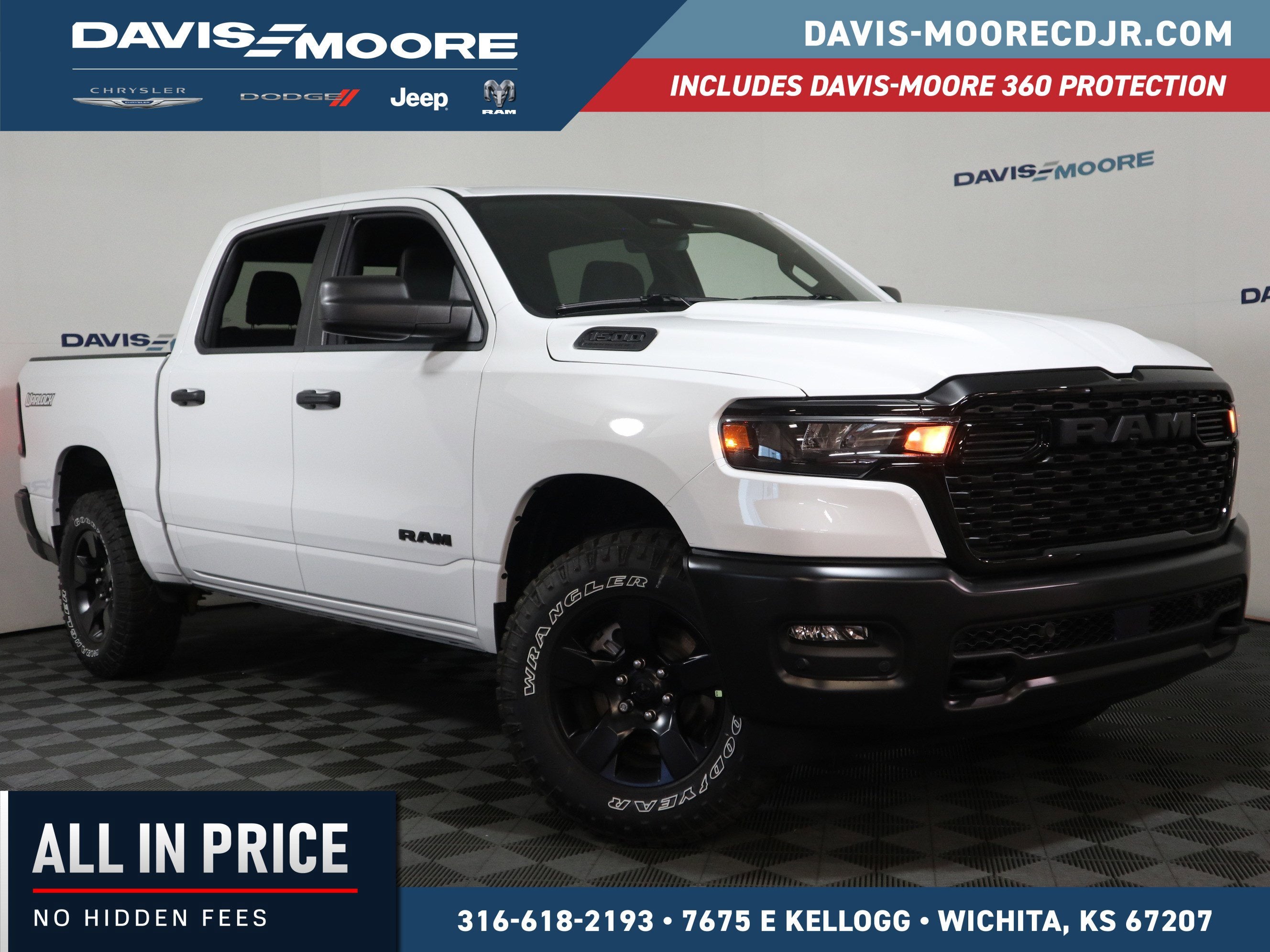 2026 RAM 1500 Warlock Crew Cab 4x4 in Bright White Clearcoat — front three-quarter view
