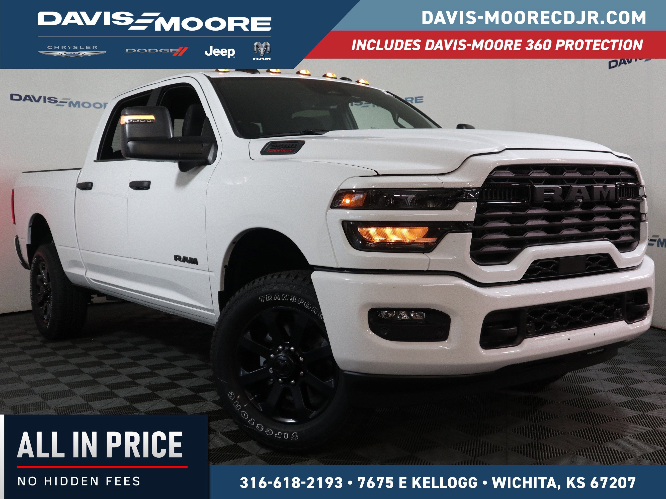 2026 RAM 2500 Big Horn 4x4 in Bright White Clearcoat — front three-quarter view