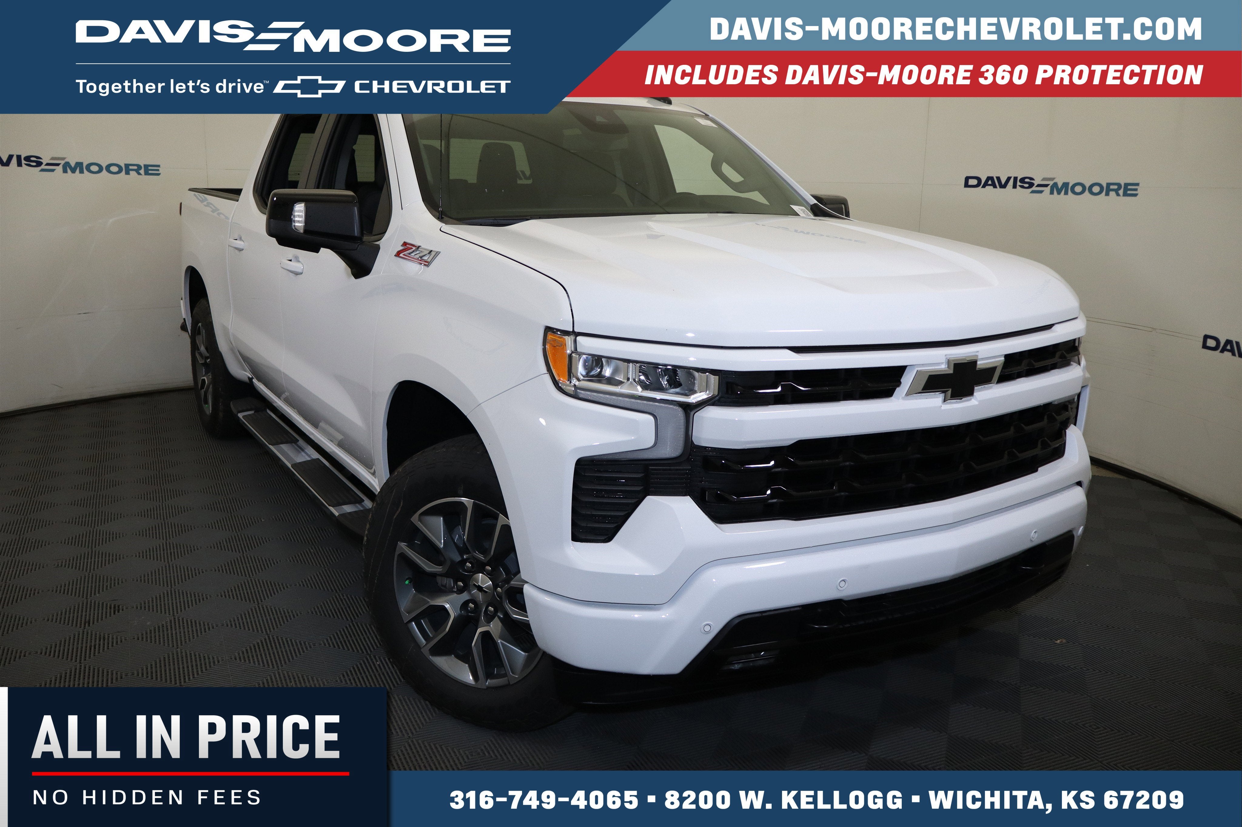 2026 Chevrolet Silverado 1500 RST Crew Cab 4WD in Summit White — front three-quarter view