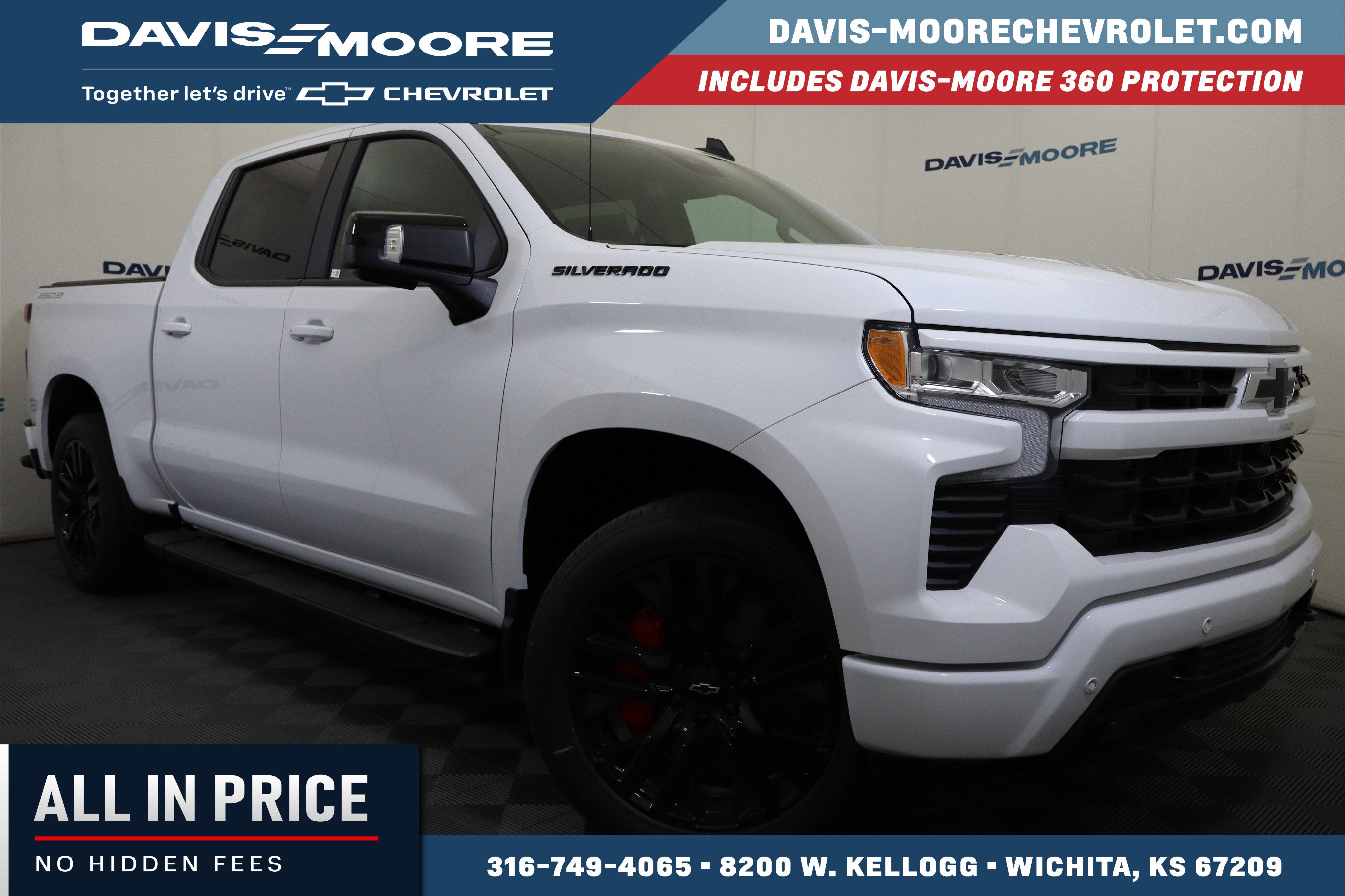2026 Chevrolet Silverado 1500 RST Crew Cab 4WD in Summit White — front three-quarter view