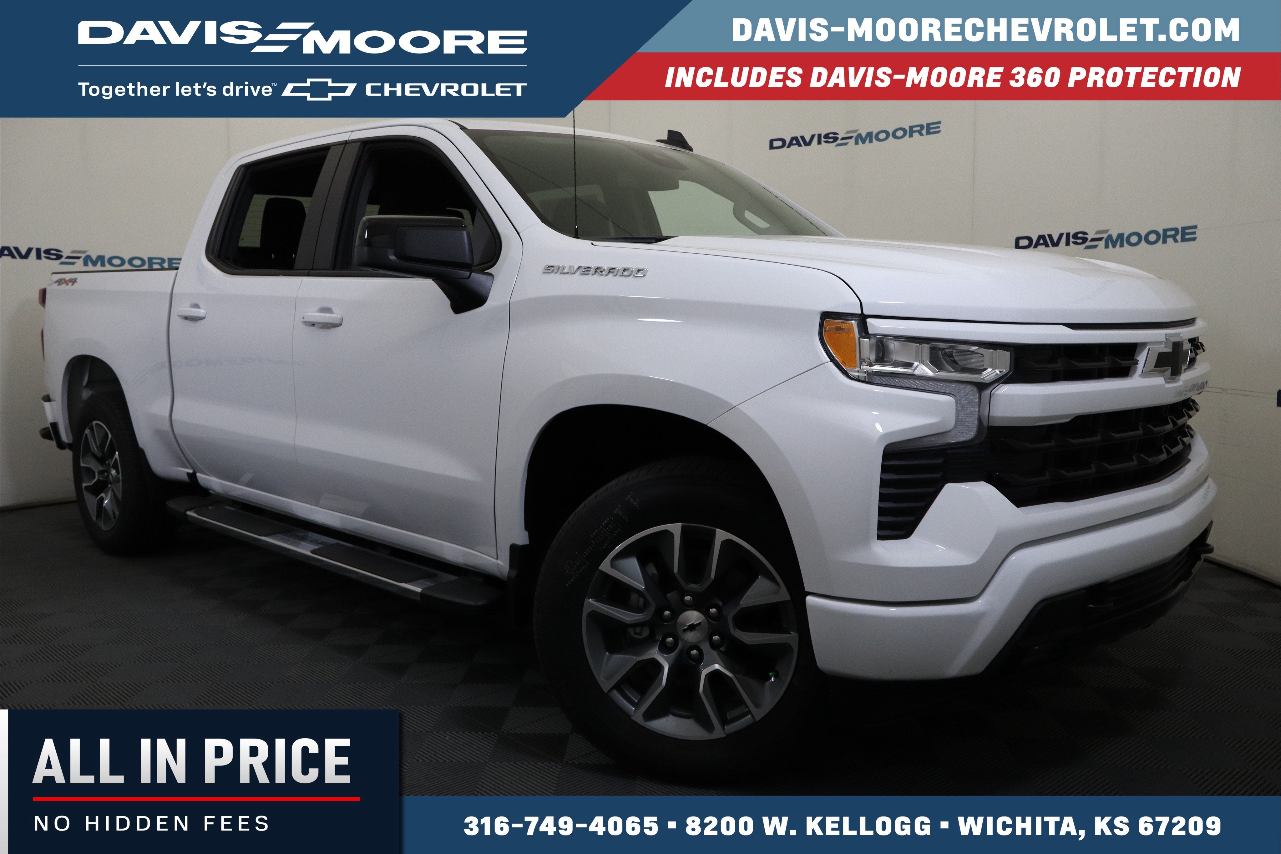 2026 Chevrolet Silverado 1500 RST Crew Cab 4WD in Summit White — front three-quarter view