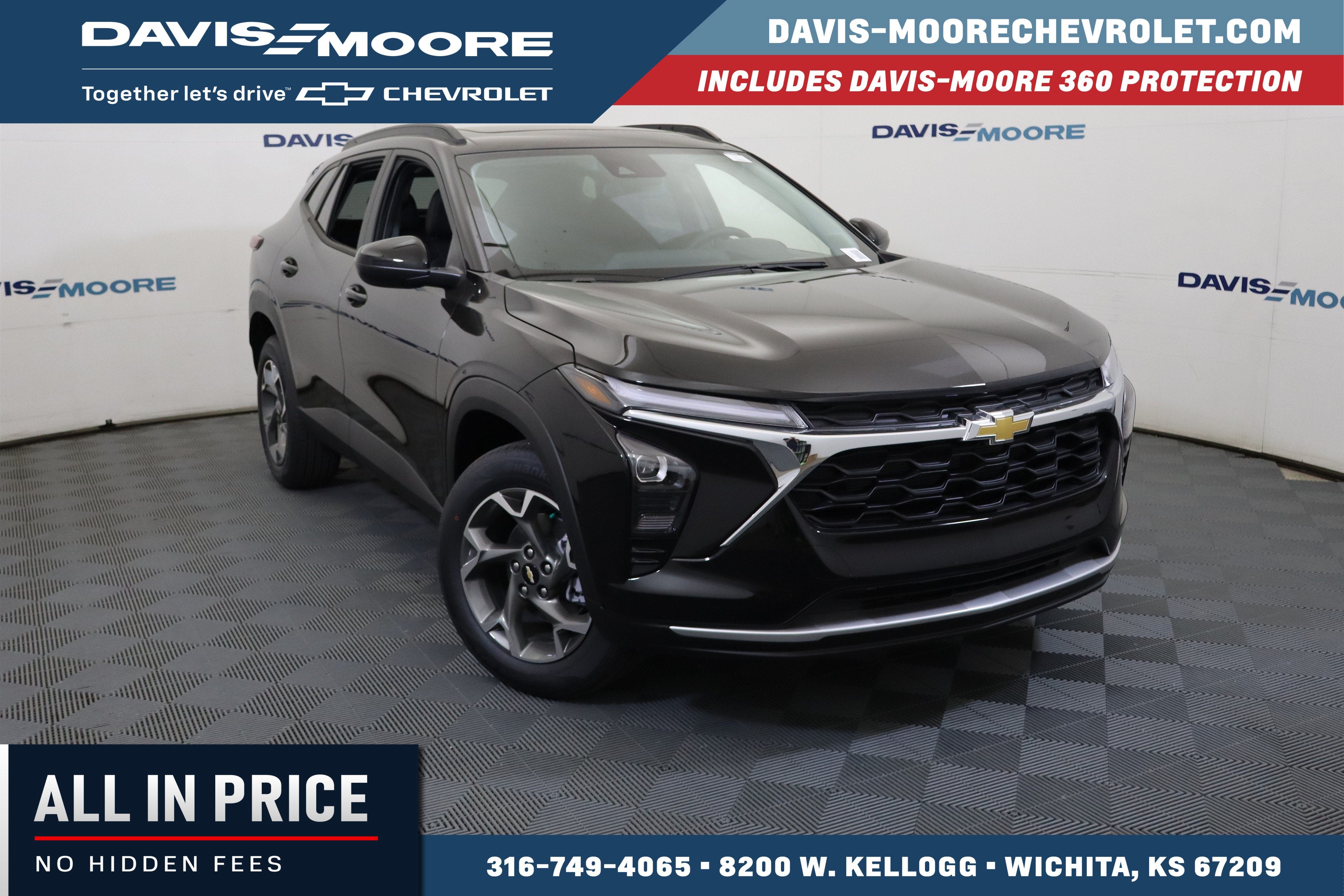 2026 Chevrolet Trax LT in Mosaic Black Metallic — front three-quarter view
